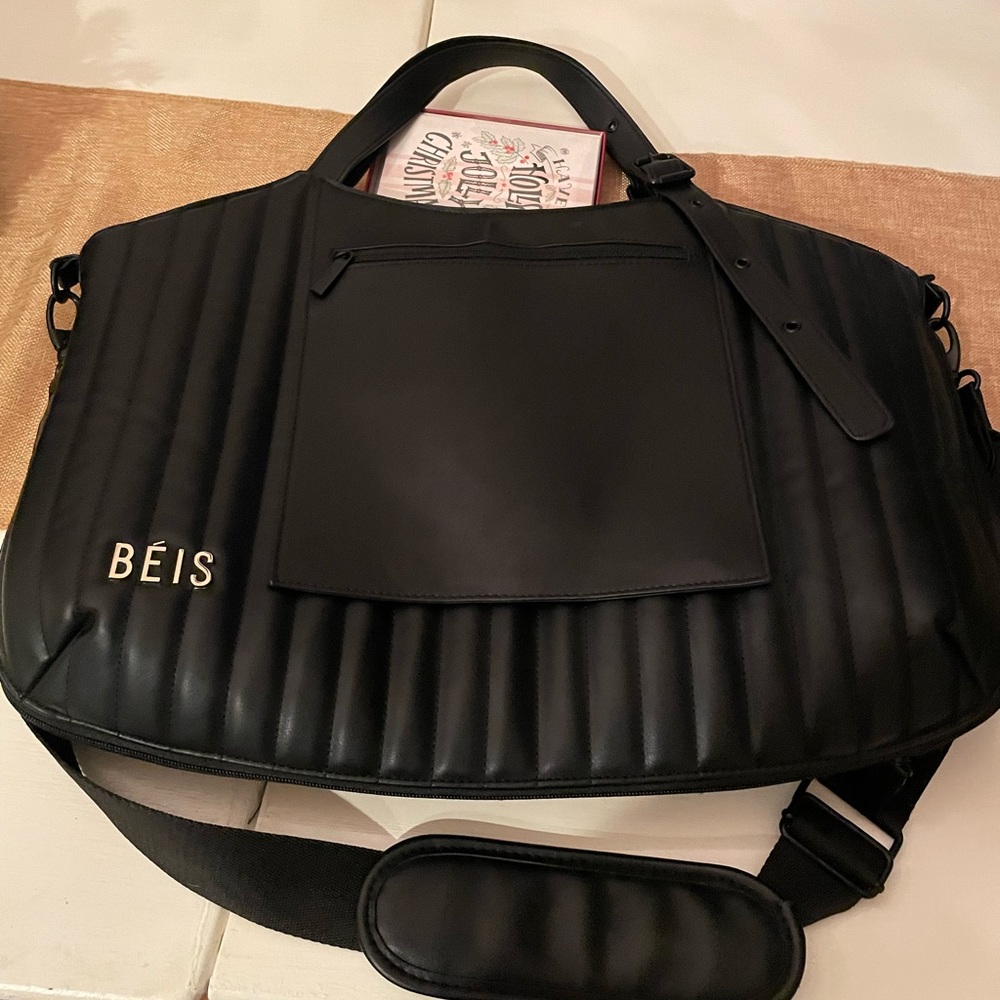 BEIS winter special edition black expandable tote